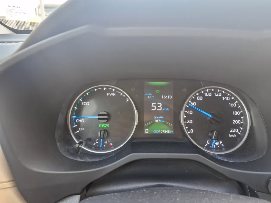 2024 Toyota RAV4 LE HEV 