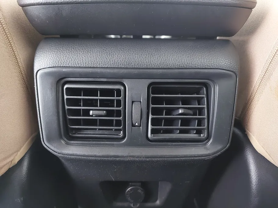 2024 Toyota RAV4 LE HEV 