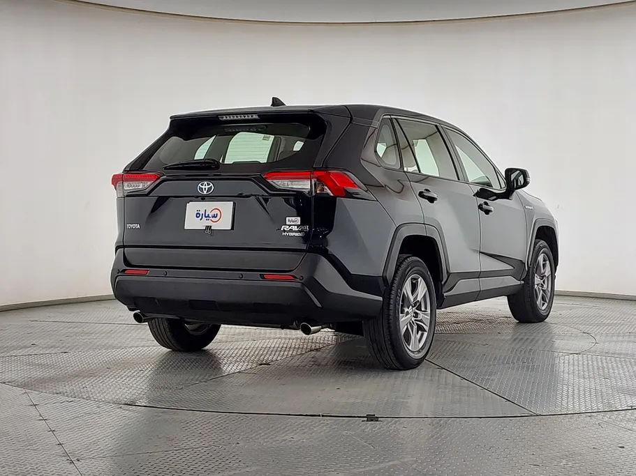 2024 Toyota RAV4 LE HEV 