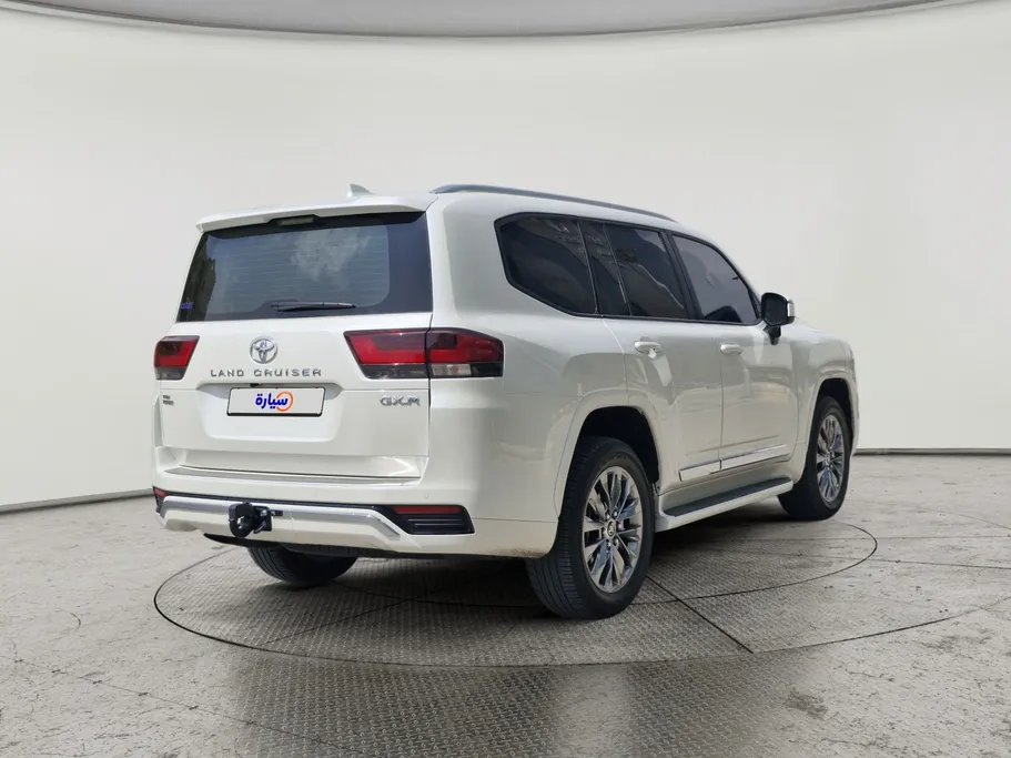 تويوتا لاندكروزر GXR4 2026 