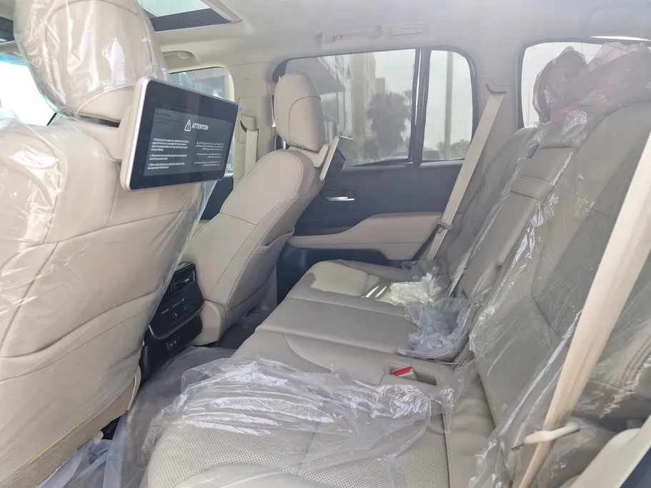 تويوتا لاندكروزر GXR4 2026 