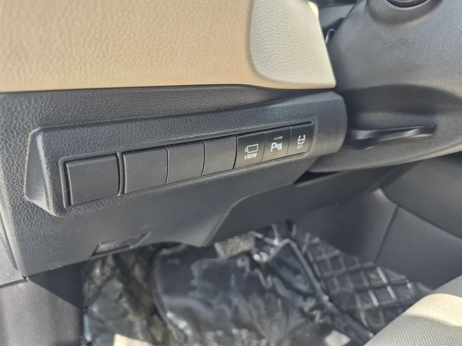 2024 Toyota Corolla XLI Executive Moonroof 