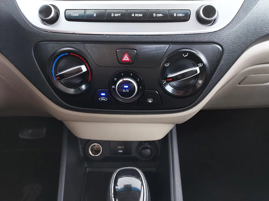 2023 Hyundai Accent Smart 