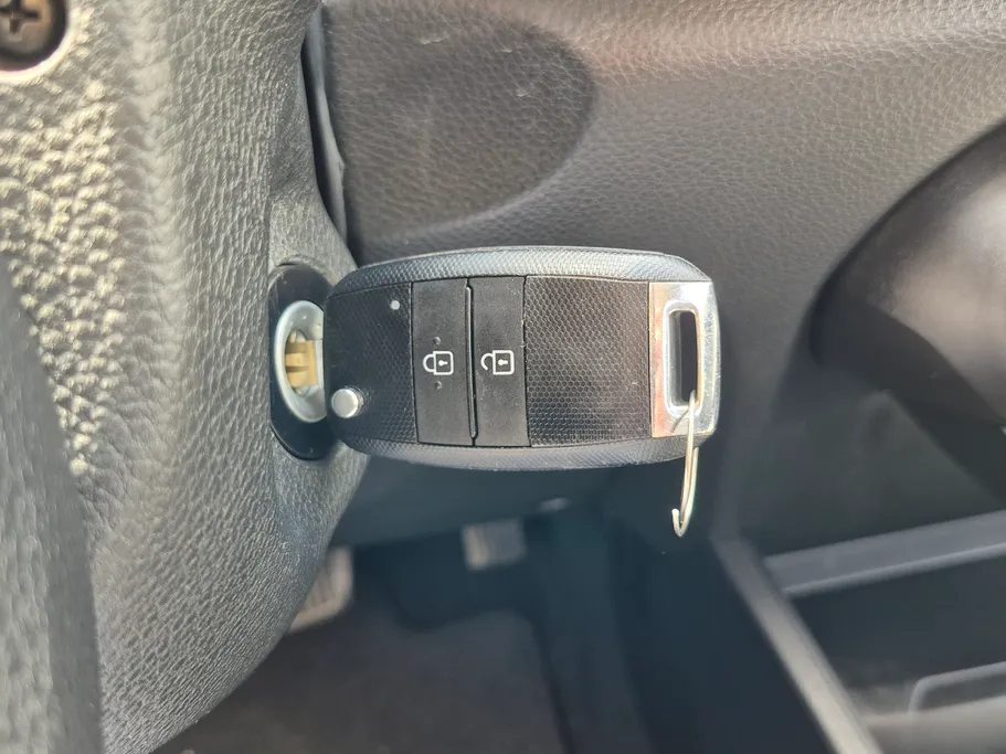 2024 Kia Pegas LX 