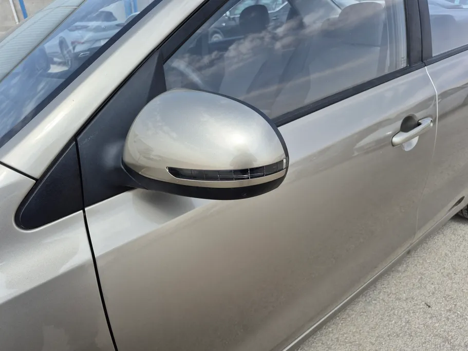 2024 Kia Pegas LX 
