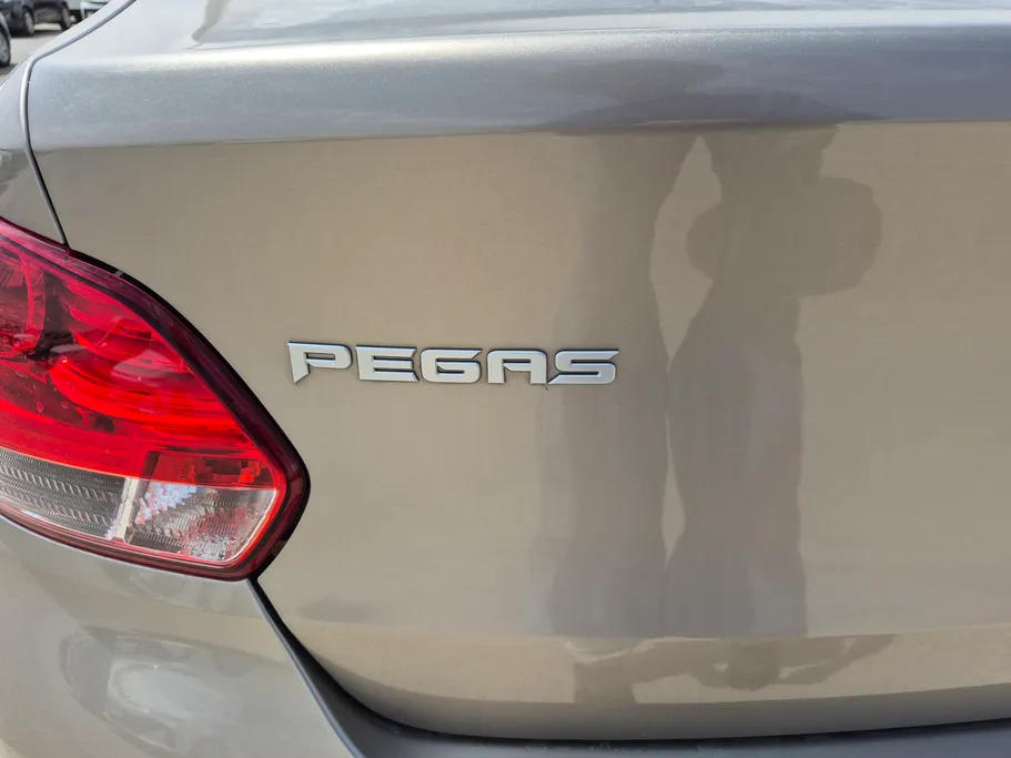 2024 Kia Pegas LX 