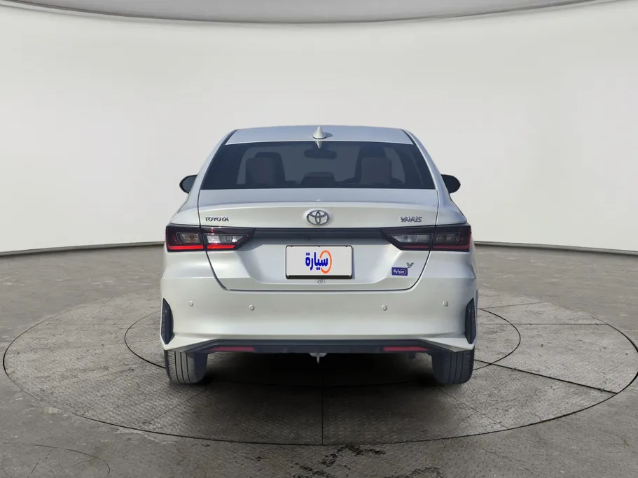 2024 Toyota Yaris  Y 