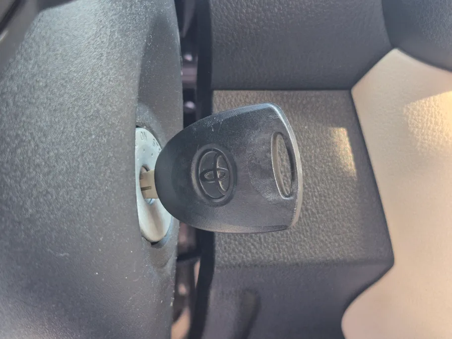 2024 Toyota Yaris  Y 