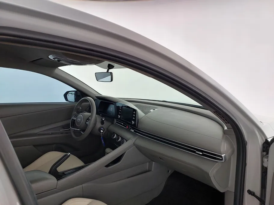 2025 Hyundai Elantra Fleet 