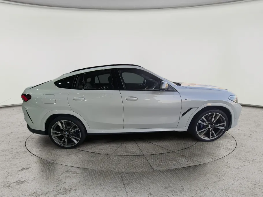 بي ام دبليو الفئة اكس 6 M 50i  2023 
