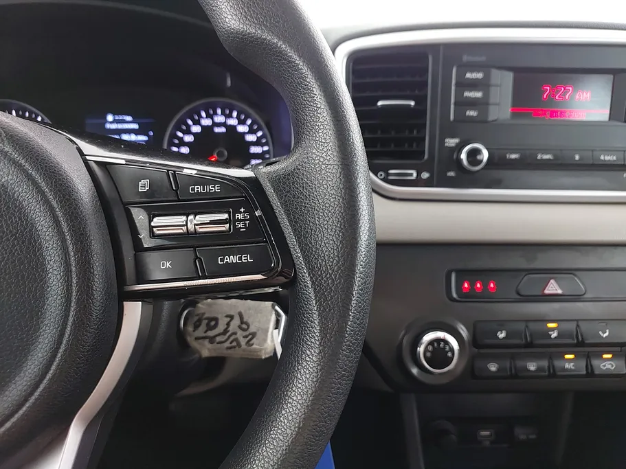 2022 Kia Sportage LX 
