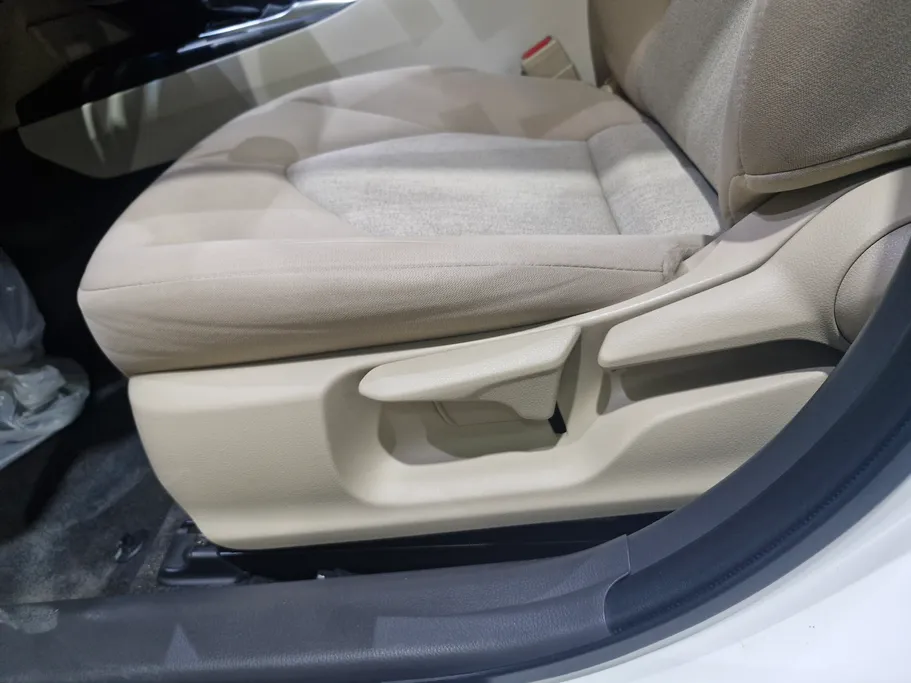 2023 Toyota Camry  LE 