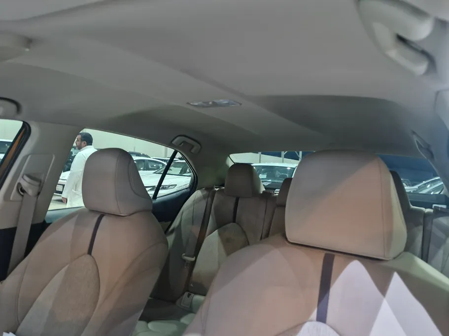 2023 Toyota Camry  LE 