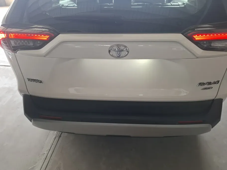2024 Toyota RAV4 ADVENTURE 