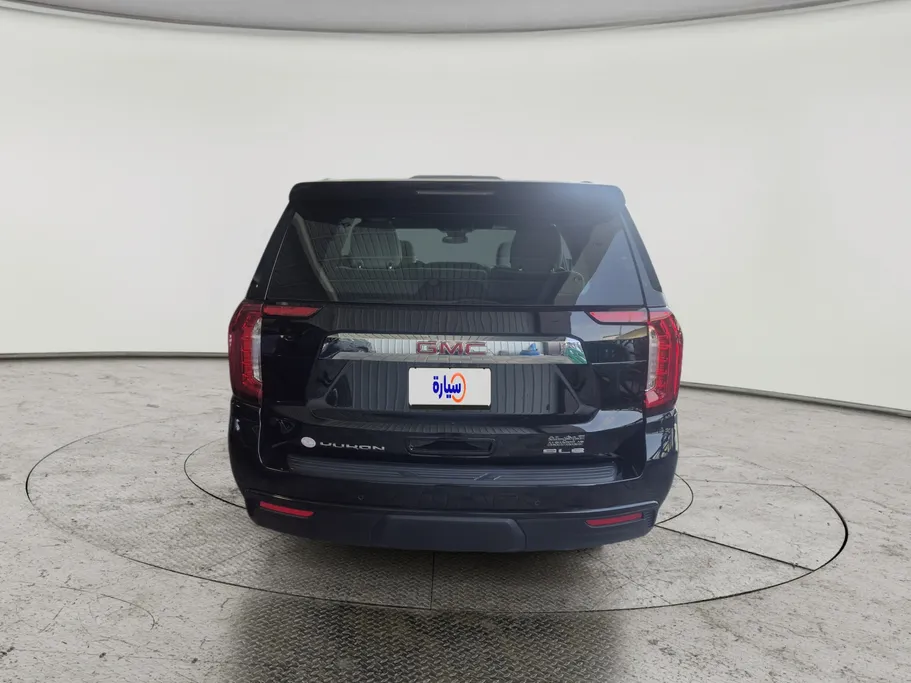 2024 GMC Yukon SLE 