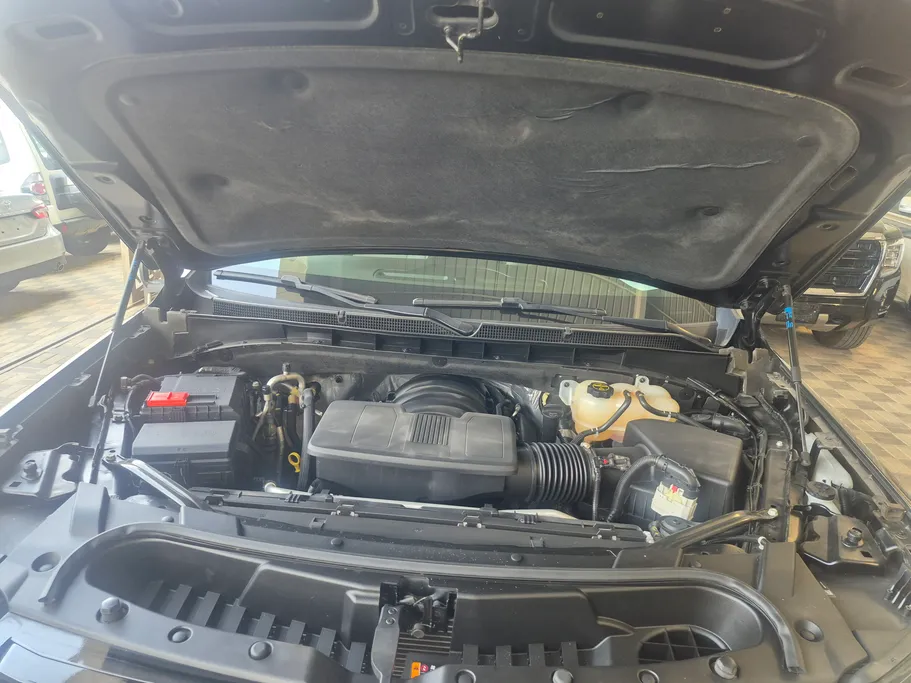 جي إم سي  يوكن SLE 2024 