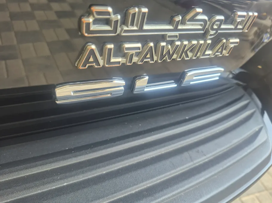 جي إم سي  يوكن SLE 2024 