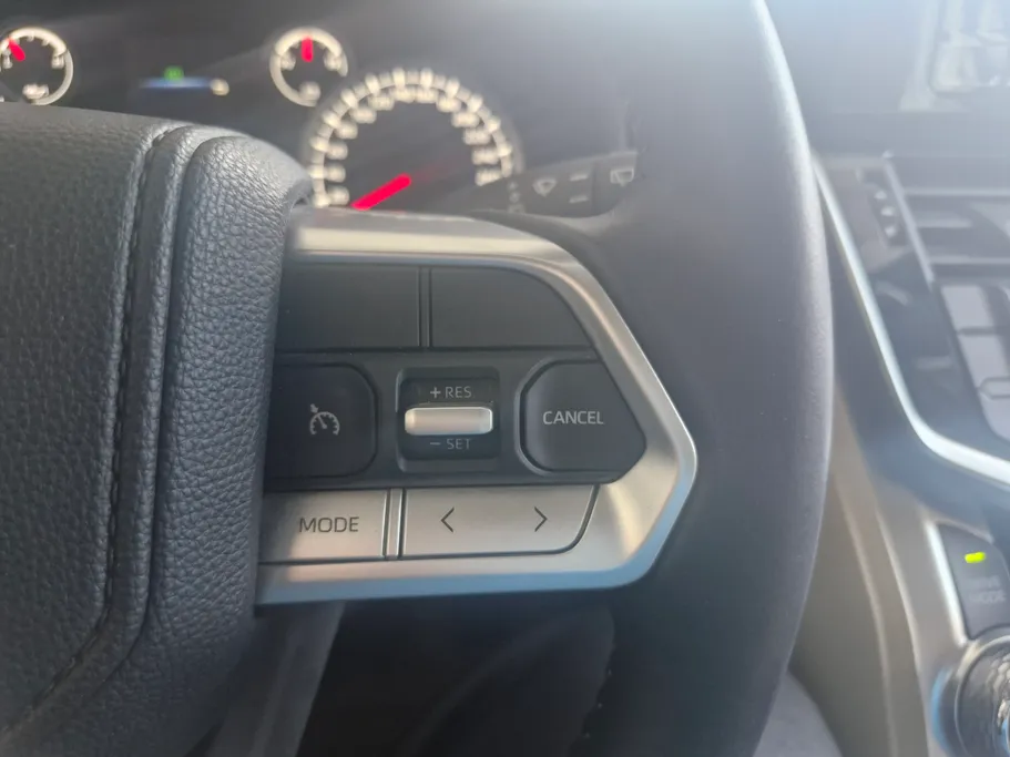 2024 Toyota Land Cruiser GXR 