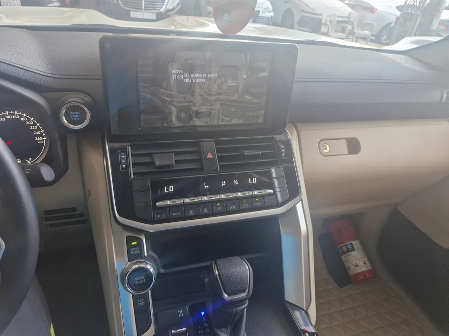 2024 Toyota Land Cruiser GXR 