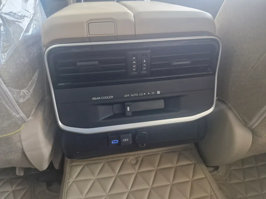 2024 Toyota Land Cruiser GXR 