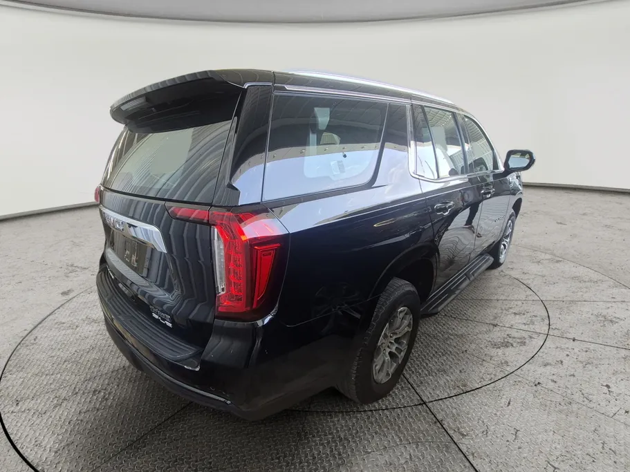 2024 GMC Yukon SLE 