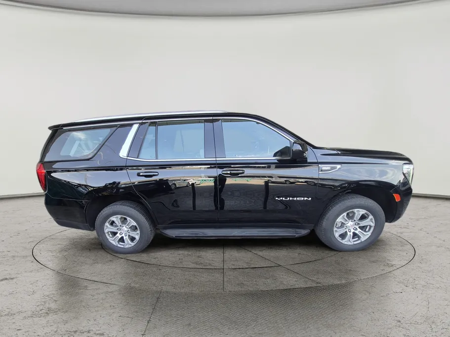 2024 GMC Yukon SLE 