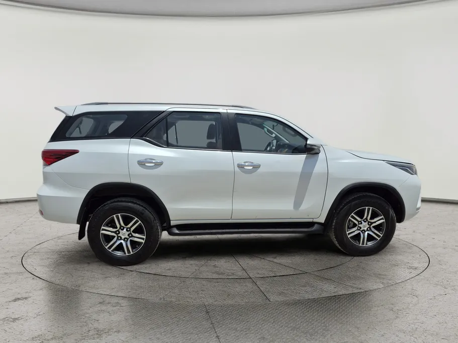 2024 Toyota Fortuner GX2 