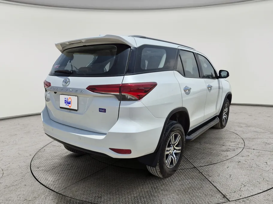 2024 Toyota Fortuner GX2 