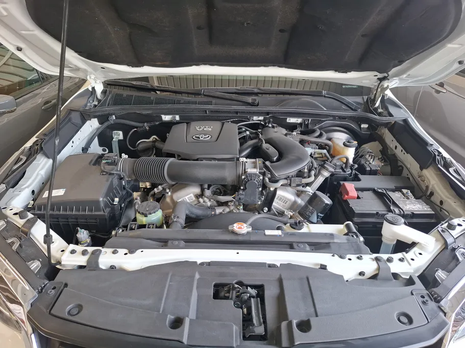 2023 Toyota Fortuner VX 