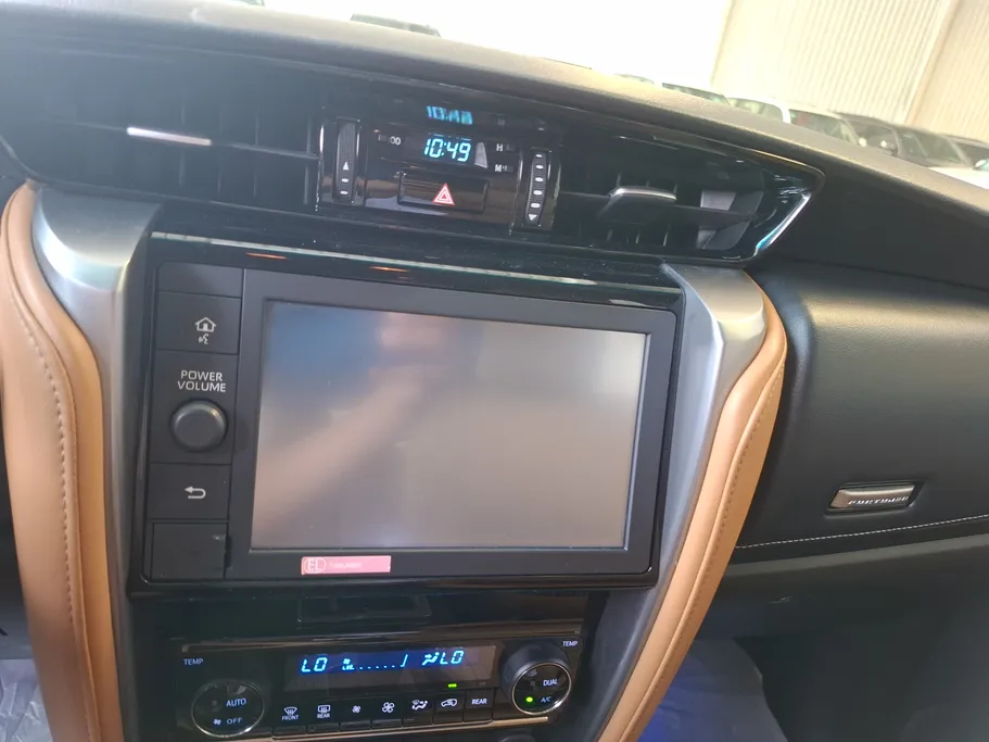2023 Toyota Fortuner VX 