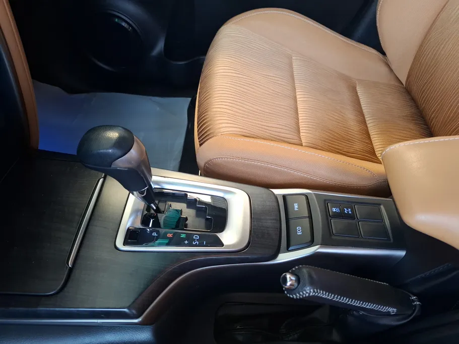 2023 Toyota Fortuner VX 