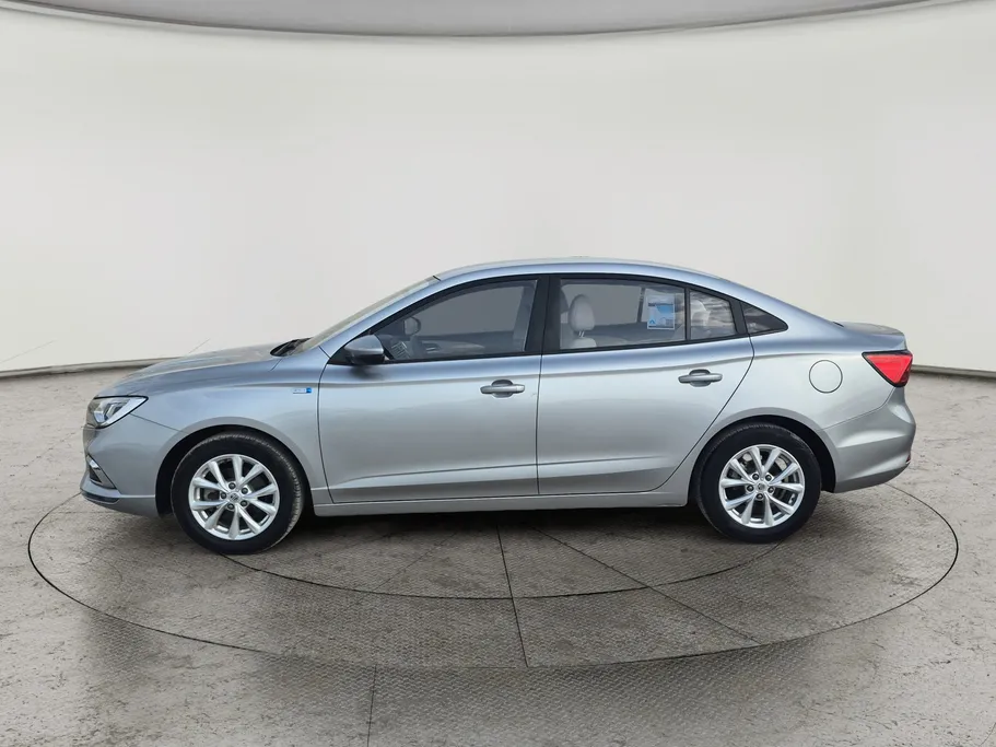 2023 MG 5 STD 