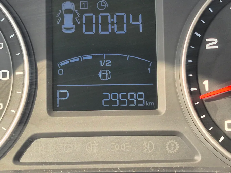 2023 MG 5 STD 