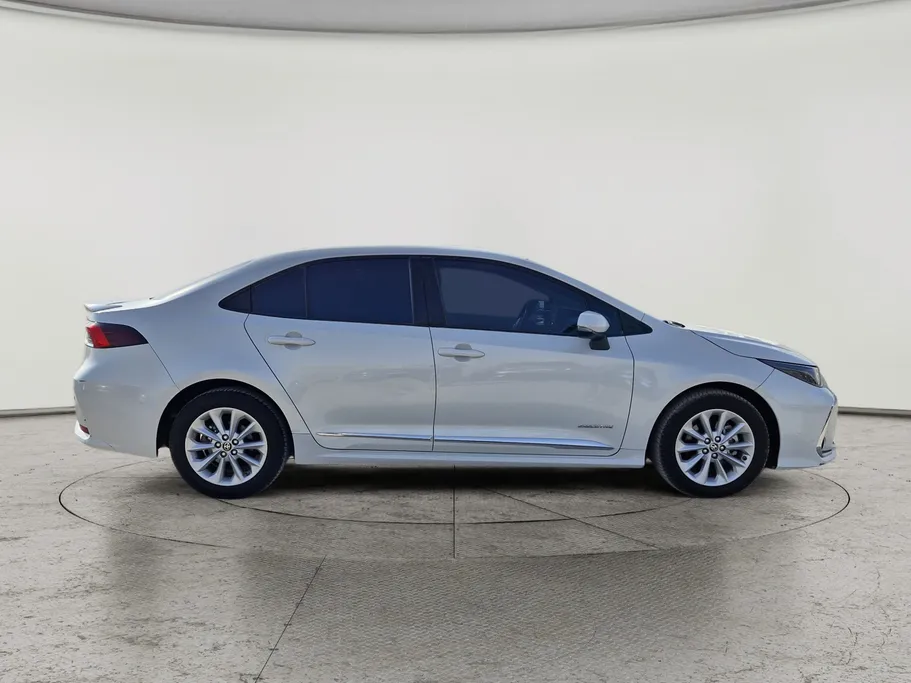 2023 تويوتا Corolla XLI Executive 