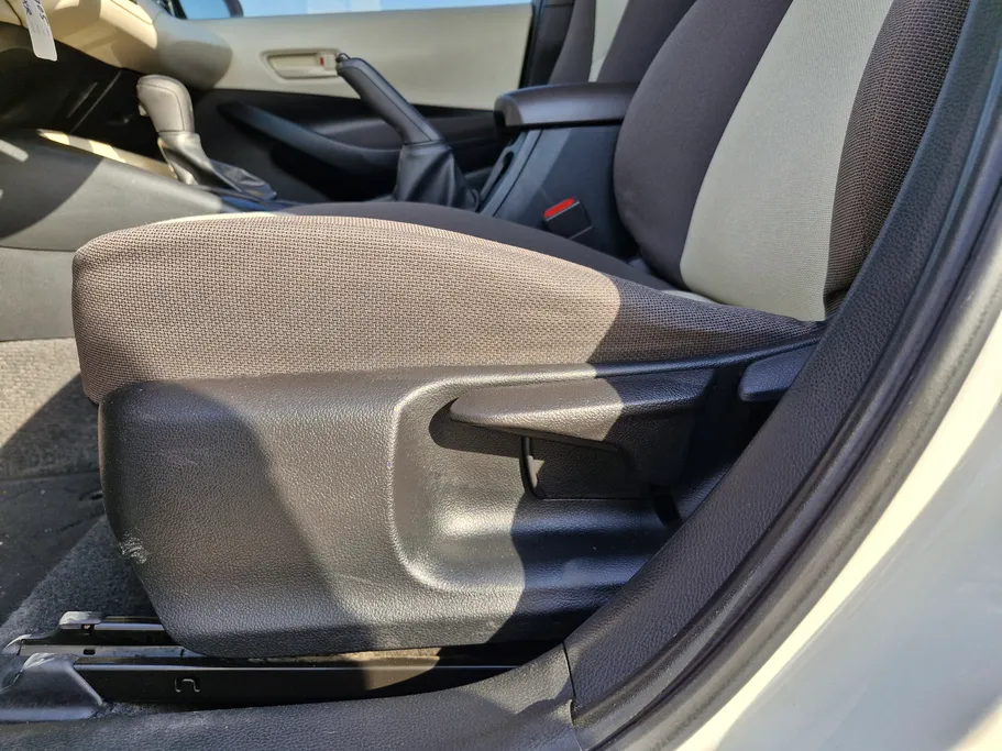 2023 تويوتا Corolla XLI Executive 