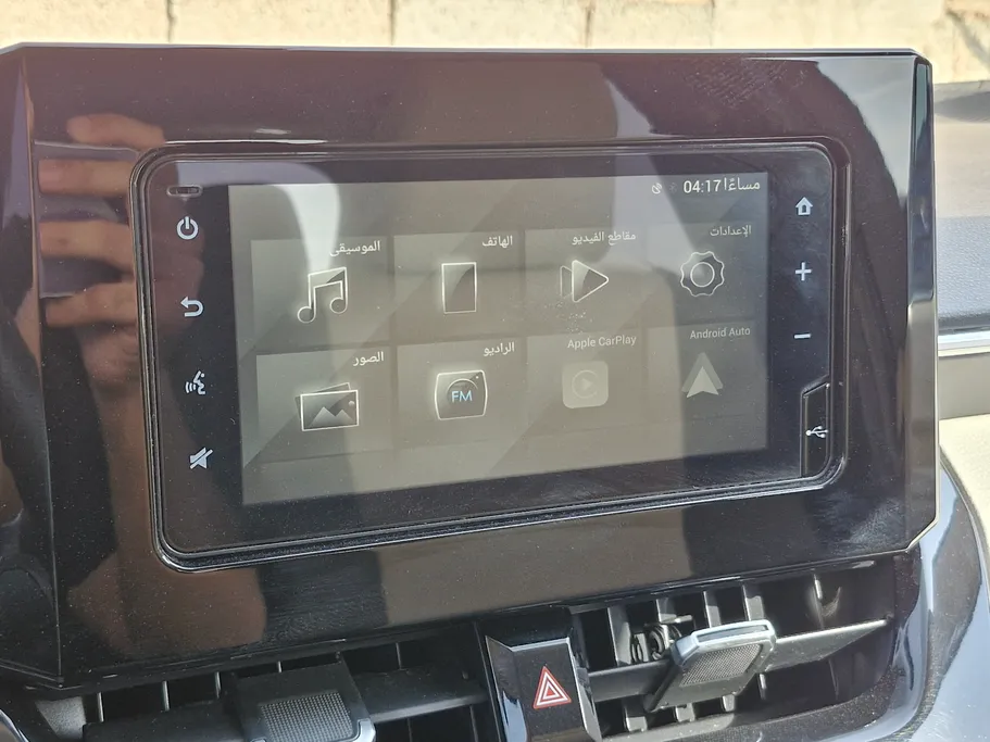 2023 تويوتا Corolla XLI Executive 