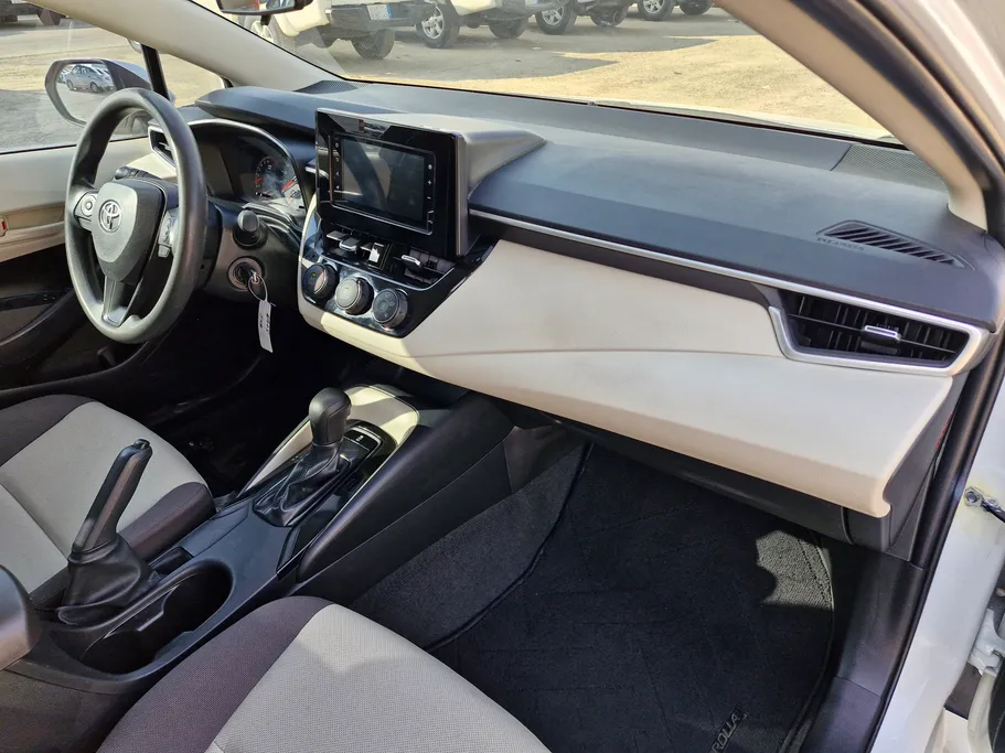 2023 تويوتا Corolla XLI Executive 