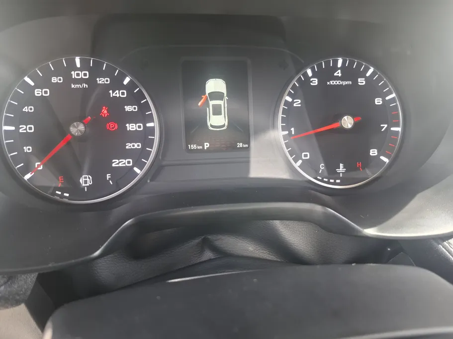 ام جي ZS STD 2025 