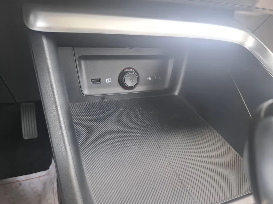 ام جي ZS STD 2025 
