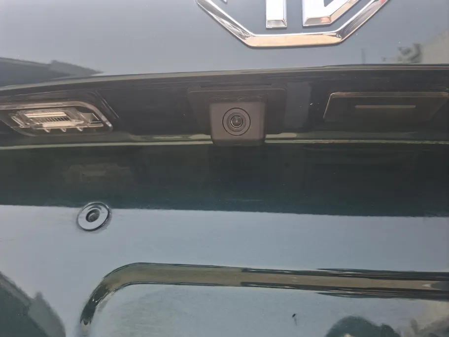 ام جي ZS STD 2025 