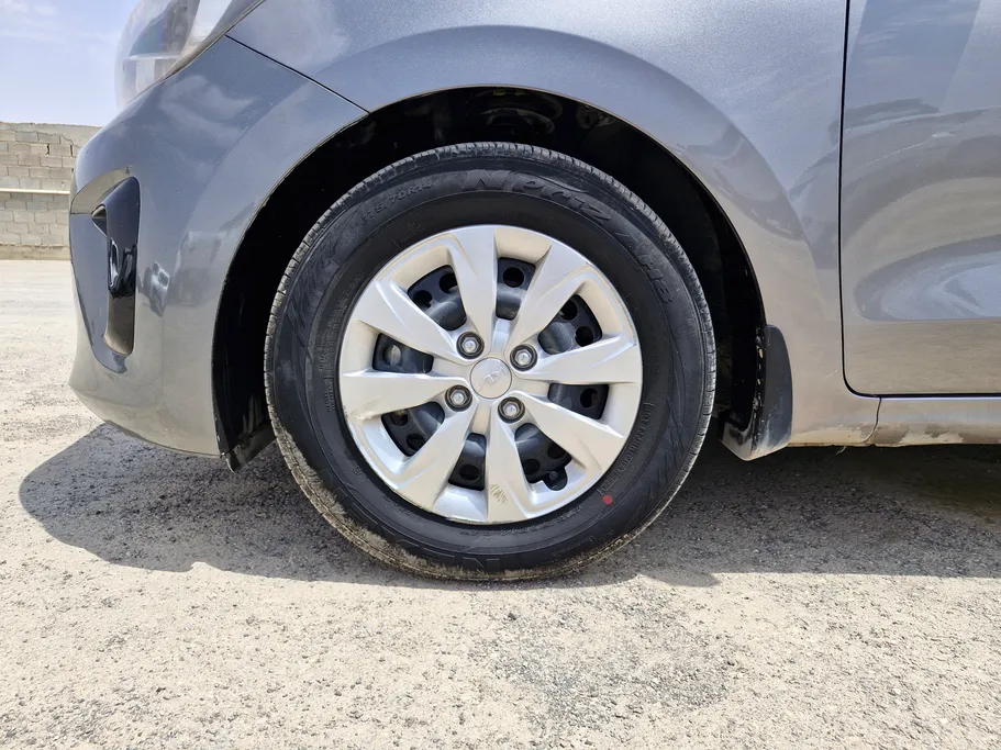 2025 كيا Pegas LX 