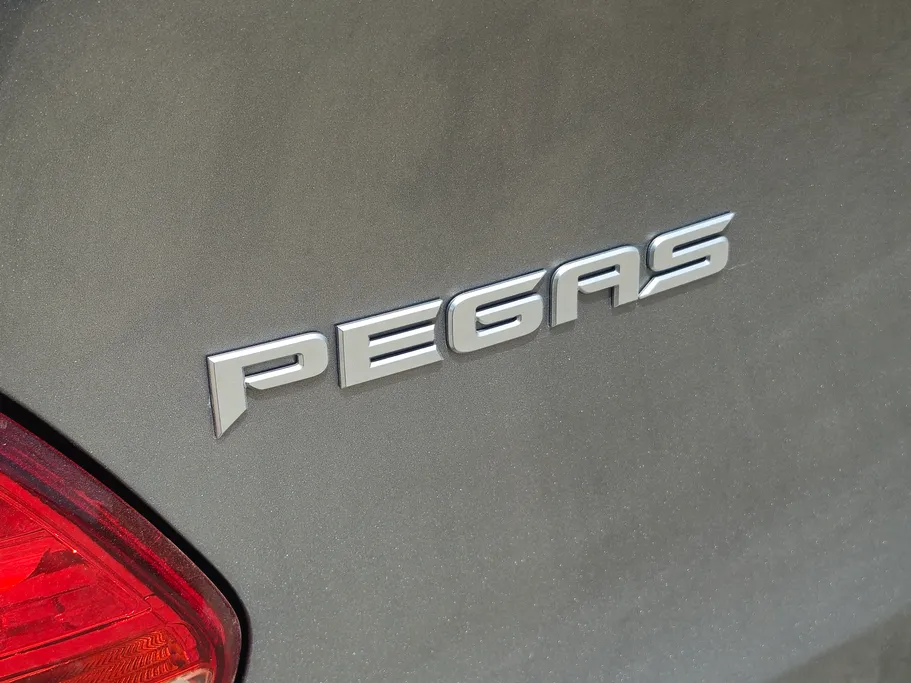 2025 كيا Pegas LX 