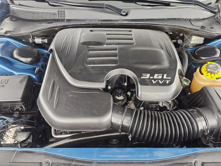 2021 Chrysler 300 C 