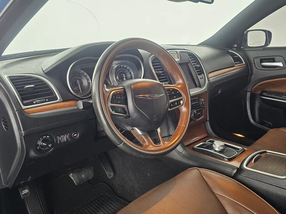 2021 Chrysler 300 C 