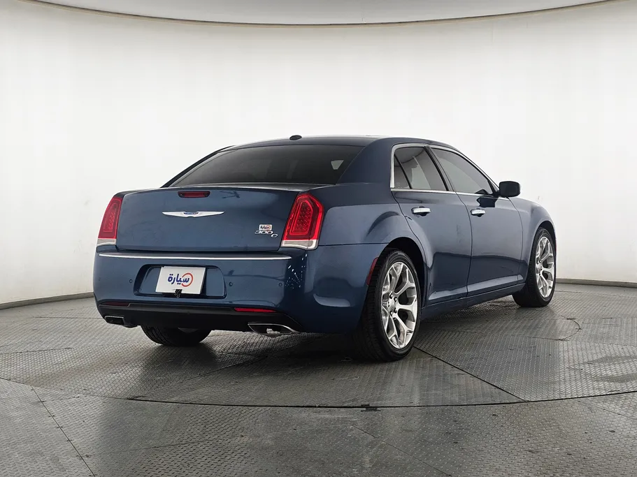 2021 Chrysler 300 C 