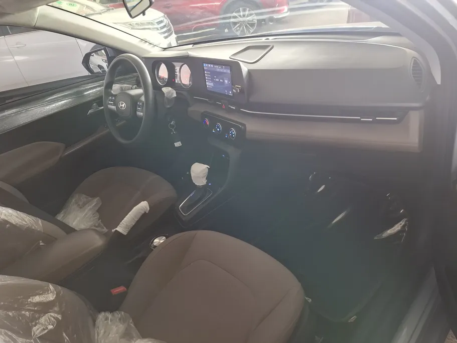 2025 Hyundai Accent Fleet 