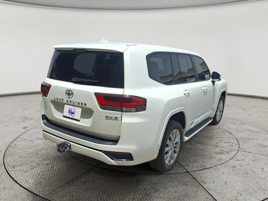 2025 Toyota Land Cruiser GXR 