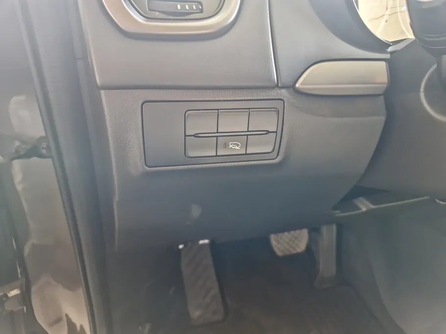 مازدا سى اكس 9 Skyactiv G 2023 