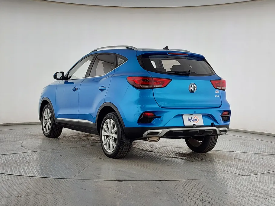 2022 ام جي ZS STD 