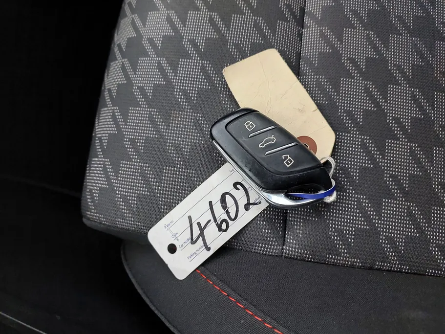 2022 ام جي ZS STD 